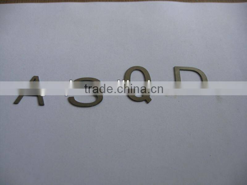 Used 300watt stainless steel sheet metal fiber laser cutting machine with CE