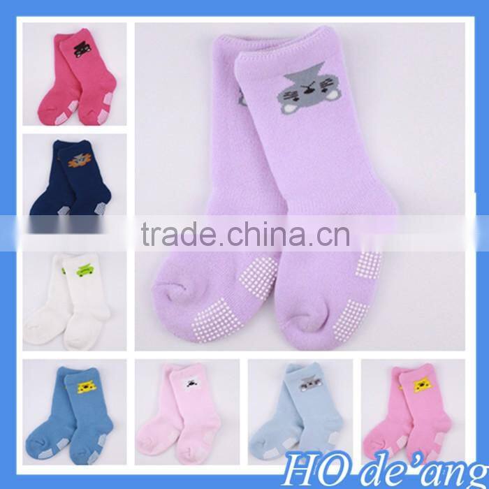 Hogift cartoon baby warm autumn and winter cotton socks dispensing non-slip socks terry baby socks MHo-207