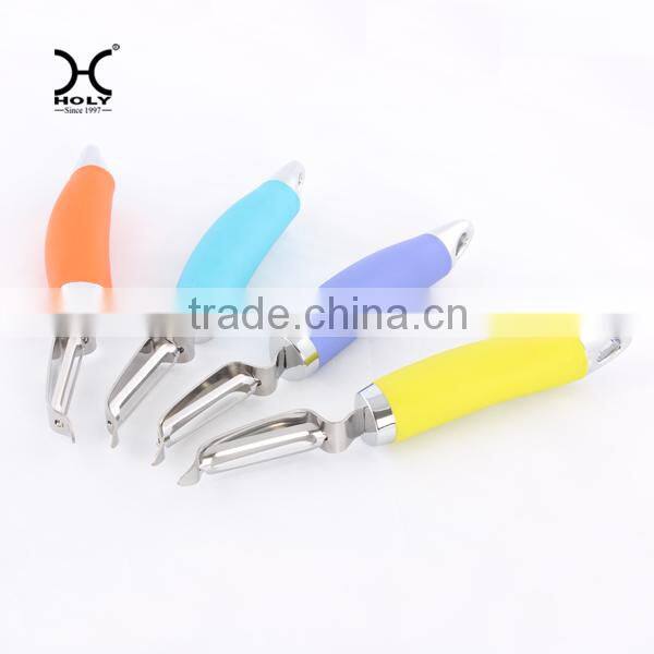 The swivel peeler with 0range handle