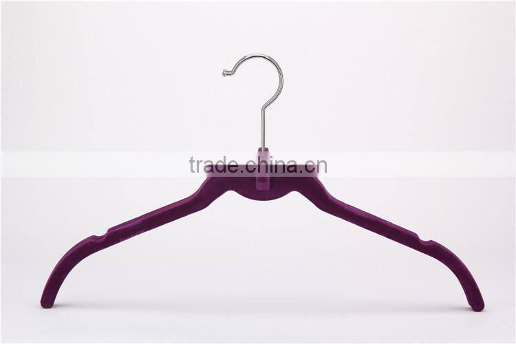 Standby Factory Wholesale Purple Velvet Hanger Flocked Coat Hanger with Notches