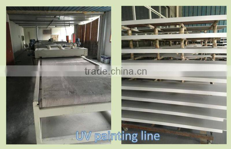 Simply 3 layers wooden bookshelf in home or office for book storing