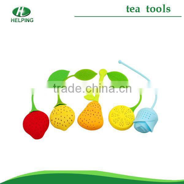 green Santa Claus tea strainer gift