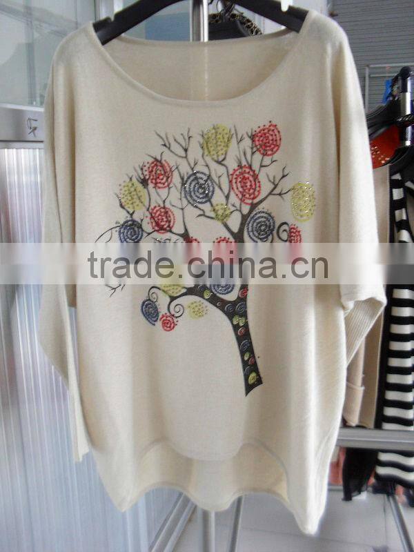 Printing and hot drilling technology of girls overpull sweater 9906#