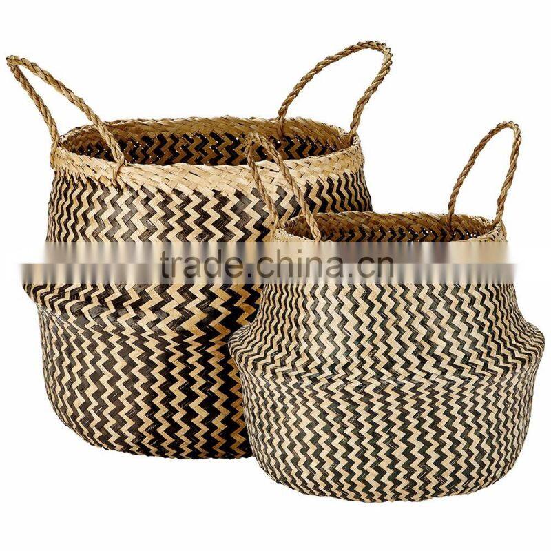 High quality Best selling gold seagrass belly basket with pompoms