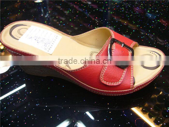 shoes fish mouth Female wedge bottom round head comfortable Hot style fashion embroidered shoes
