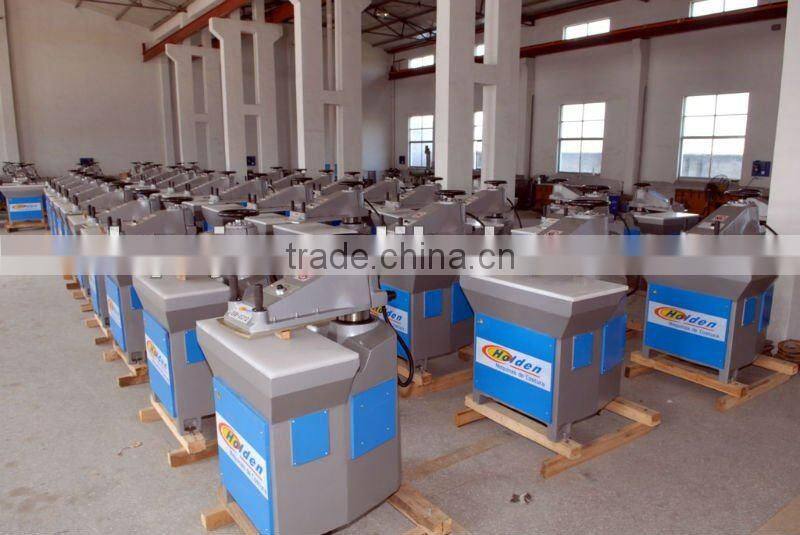 Glove Cutting machine/glove making machine