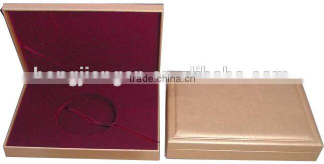 Leather Coin Box in plastic box base