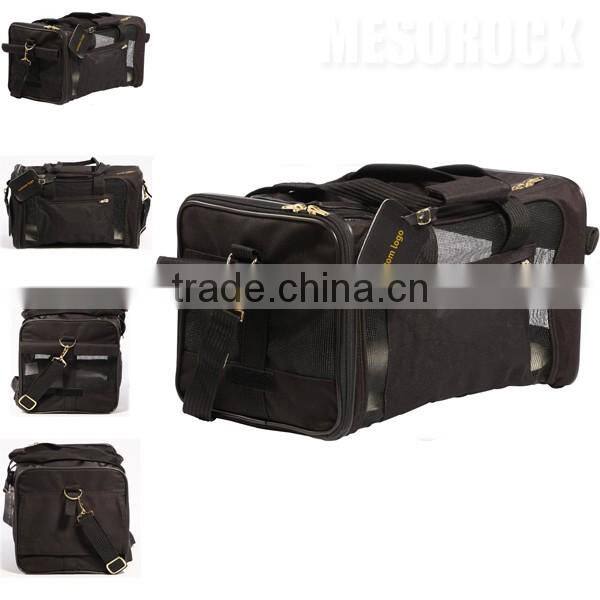 Indoor & Outdoor Soft Sided Pet Carrier Airline Approved Pet Carrier