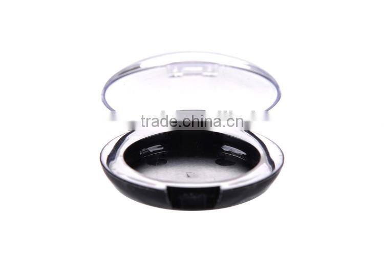 Plastic bluser empty containers