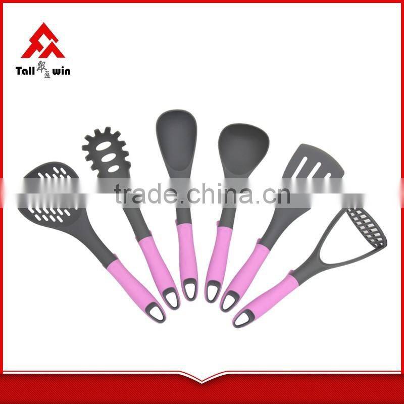 Great variety multipurpose 7 pcs nylon kitchen utensils