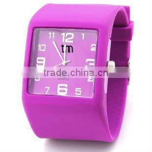 Fashion and Stylish Silicone Men Watches 2012