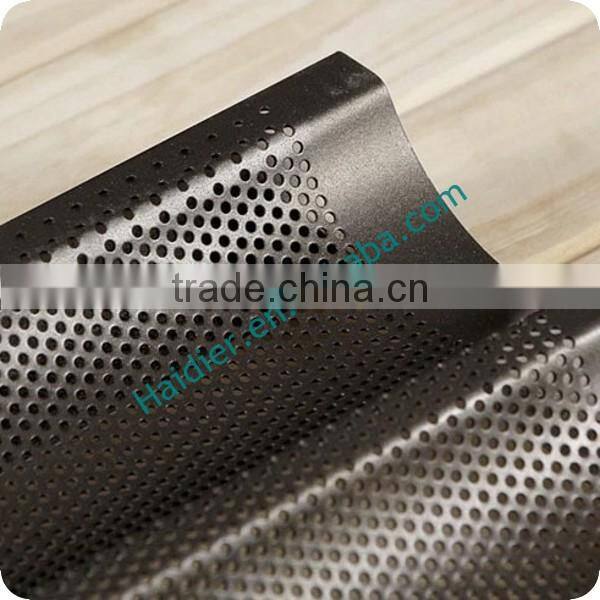 Perforated teflon coated aluminum alloy fluted baking tray for baguettes/5 grooves french baguette baking tray