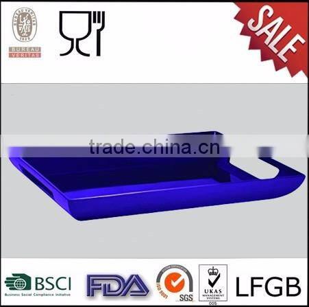 Solid color melamine rectangular serving tray wih handle