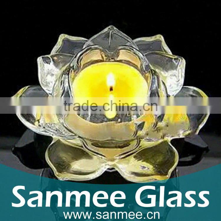 Clear Glasses Lotus Shape Beautiful Glass Candleholder