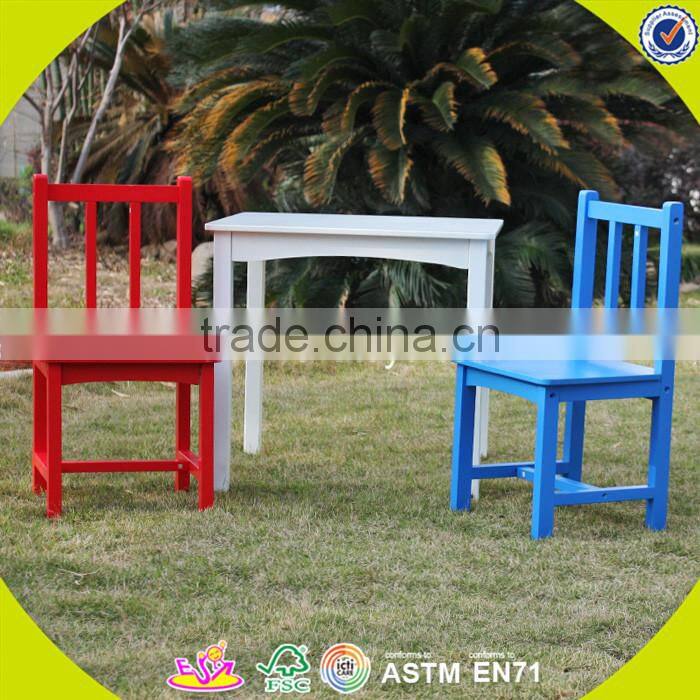 Wholesale beautiful wooden kids table and 2 chairs new design wooden baby table and 2 chairs W08G090