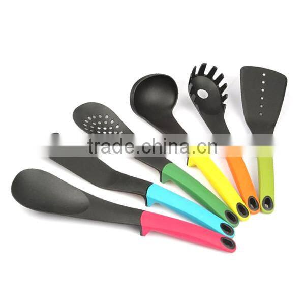 NY-6731 3 Piece Stand Nylon kitchen utensil set
