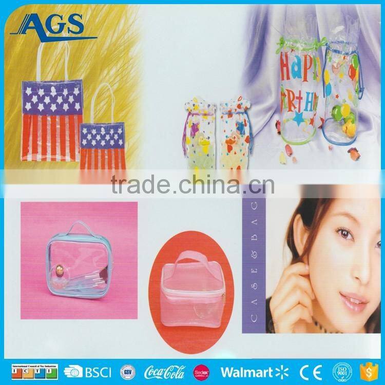 Strikingly attractive girl hand bag fashion tote bag