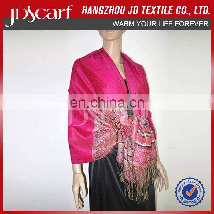 Alibaba supply hot sale special offer india winter shawl