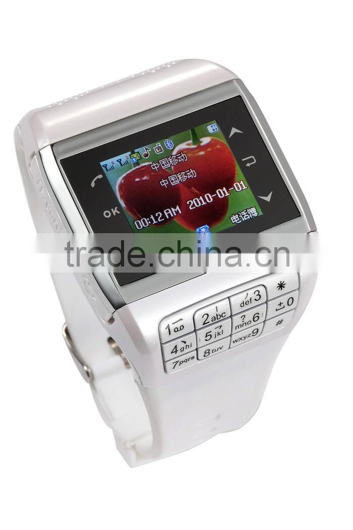 Hot selling Factory wholesale fashion bluetooth smart watch with keyboard Dual SIM Card Dual standby phone