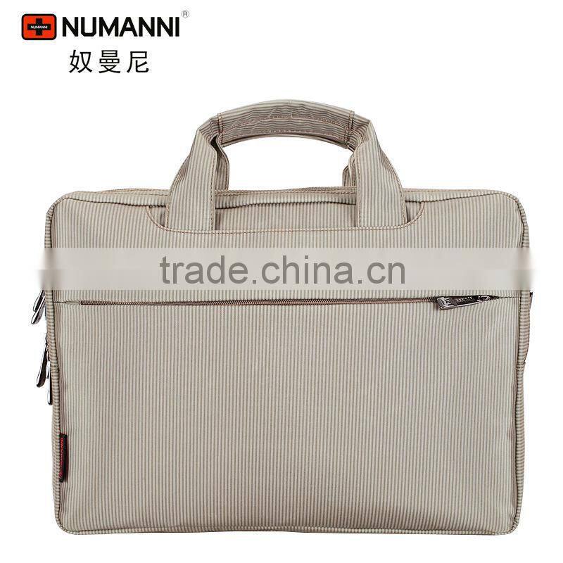 2013 Fashion Waterproof Ladies Tote Hand Bags