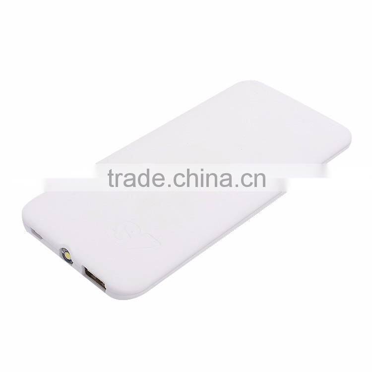 Alibaba Wholesale Newest Portable External Battery Power Bank Charger ABS Power Bank 8000mah