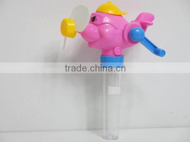 Plastic fan candy toy