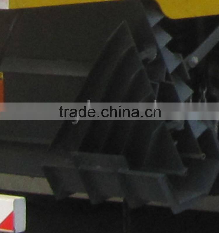 Synchronous chip sealer with 6CBM asphalt tank