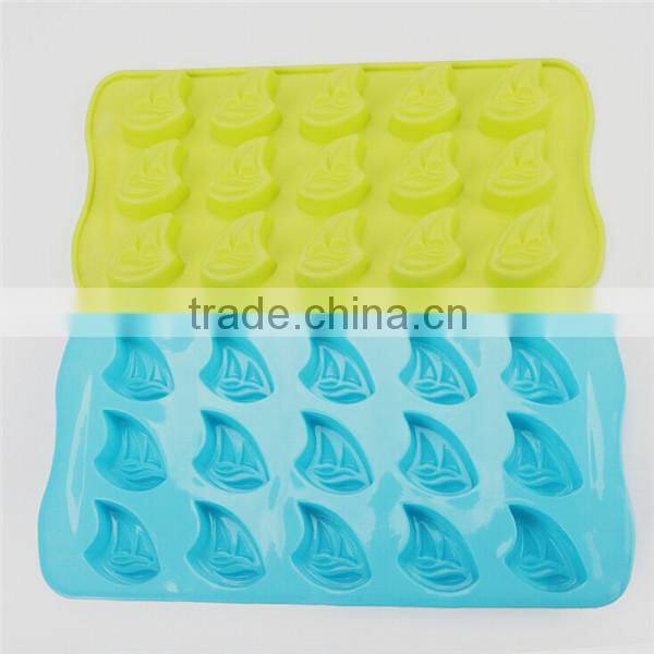 Creative silicone santa claus hat ice mold
