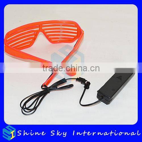 Hot Selling Ligh Up Party Supplies Light Up Glasses for Halloween/Christmas/New Year Party
