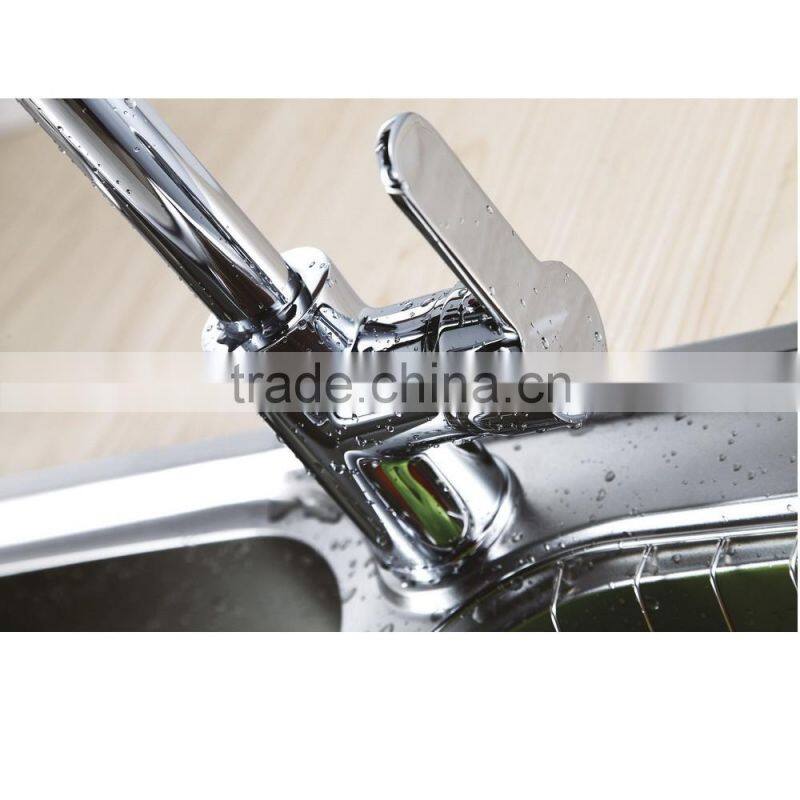 New Style Deck Mounted Retractable Pull Out Kitchen Sink Mixer Faucet