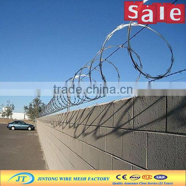 widely used razor barbed wire netting from JINTONG factory