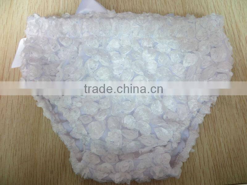 Wholesale baby Christmas clothing Beautiful baby girl bloomers Ruffle baby bloomers baby cotton bloomers