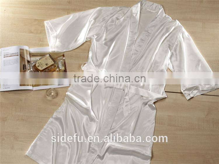 Fancy Texture Wholesale Hotel Satin Silk Bathrobe