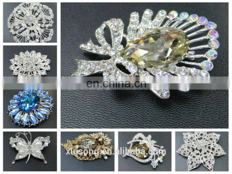 New design wedding acrylic crystal brooch pin in stock