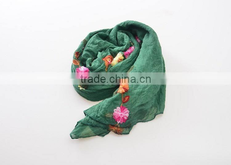 Good Quality Flowers Embroideried Soft Cotton Shawl Scarf Hijab