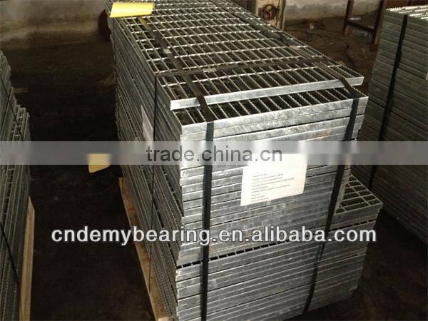 STEEL GRATING PLATE 1200X800 MM