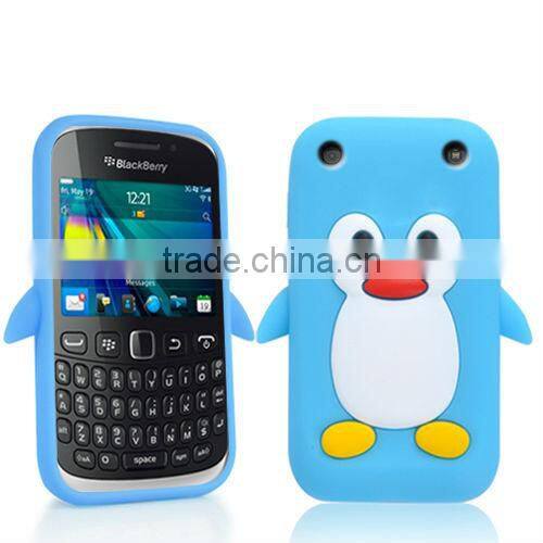 PENGUIN SILICONE SKIN Mobile Phone Case COVER FOR BLACKBERRY CURVE 9320