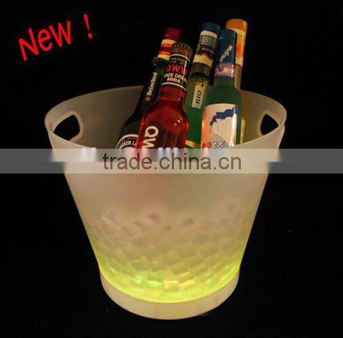 luxurious but cheap plastic PP led illuminated ice bucket for beer promotion