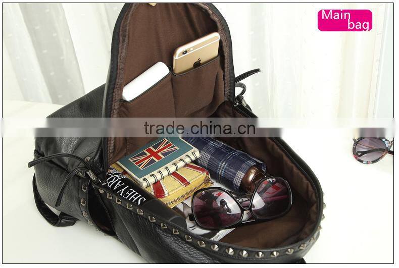 2016 Most popular wicker zipper waterproof backpack and Rivets shoulder bag