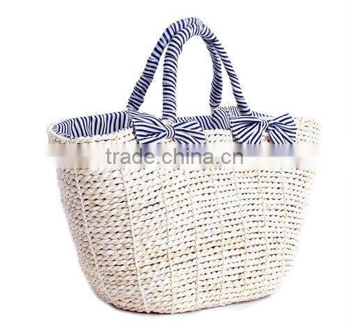Colorful plastic straw tote bag