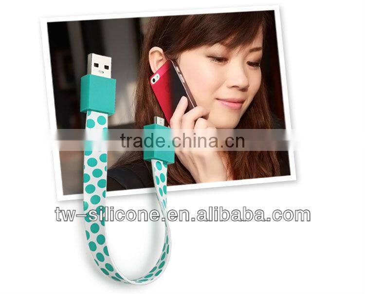 Multifunctional fashion twister usb driver