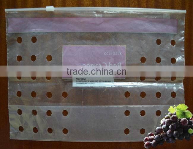 Clear Fruit Packaging Bags With Holes , Slider Zipper Grape Bag