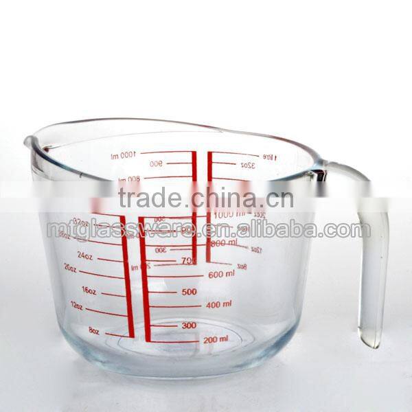 Handmade clear glass measuring glass cup with handle