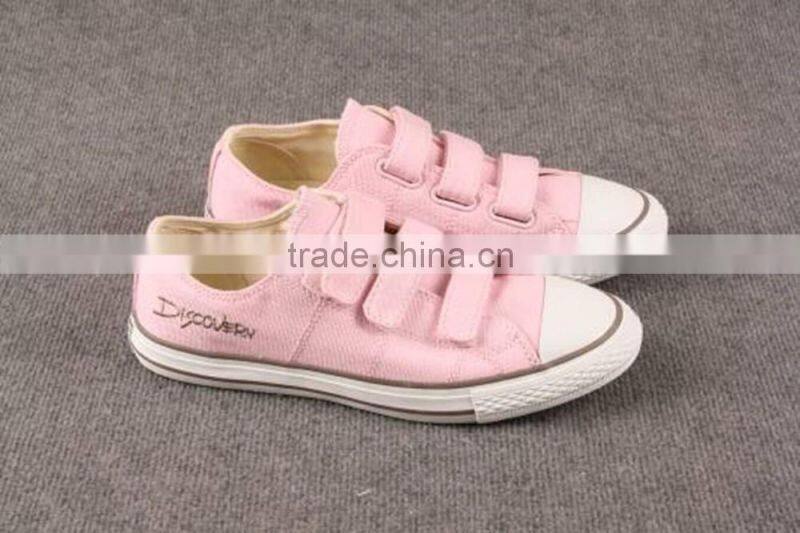 Cheap nice colorful canvas shoes kids China overstock clearance