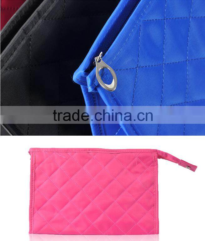 Prismatic tartan pattern fashionable cosmetic bag, high class for female