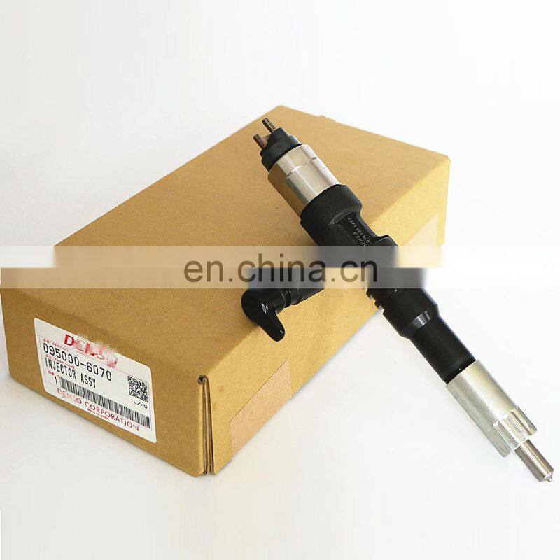 095000-6070 6251-11-3100 High Performance genuine and brand new Common Rail Diesel Injector 095000-6070 6251-11-3100