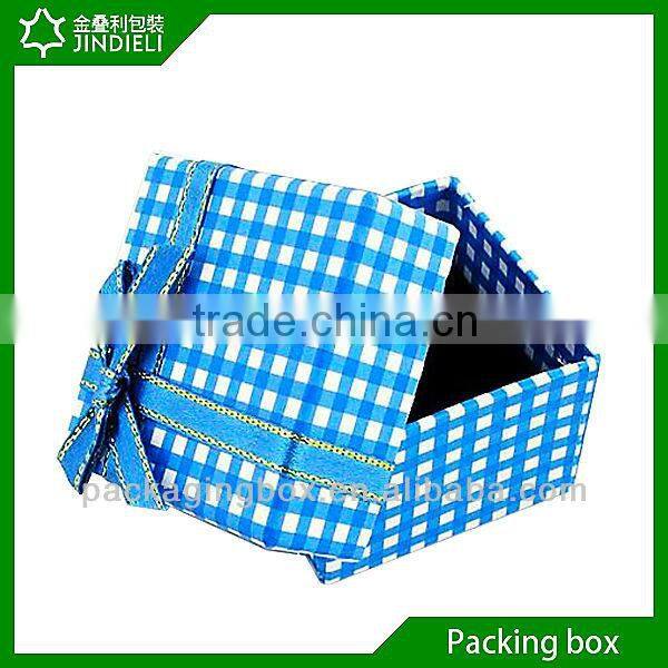 small cardboard ring boxes