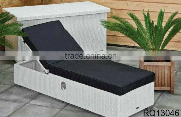 Outdoor Lounger PE Rattan Alum Frame