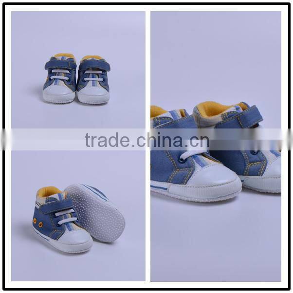 High ankle blue fabric non-skip sole infant shoes sneakers