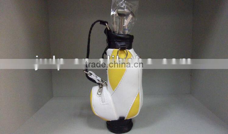 Office table Golf table pen container suits